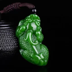 Green Jade Pixiu Pendant Necklace Natural Charm Jewellery Fashion Accessories Hand-Carved Man Woman Luck Amulet Sweater Chain