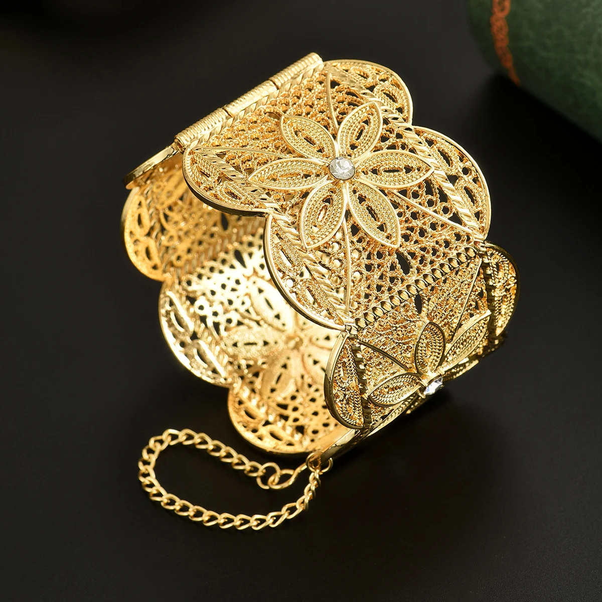 Arabian Ethnic Style Metal Gold-Plated Hollowed-Out Flower-Shaped Handcrafted Bracelet With Exquisite Detailing