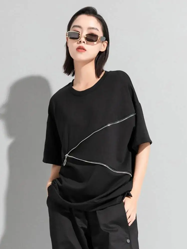 

Women Black Zipper Irregular Big Size Casual T-shirt New Round Neck Short Sleeve Fashion Tide Spring Summer