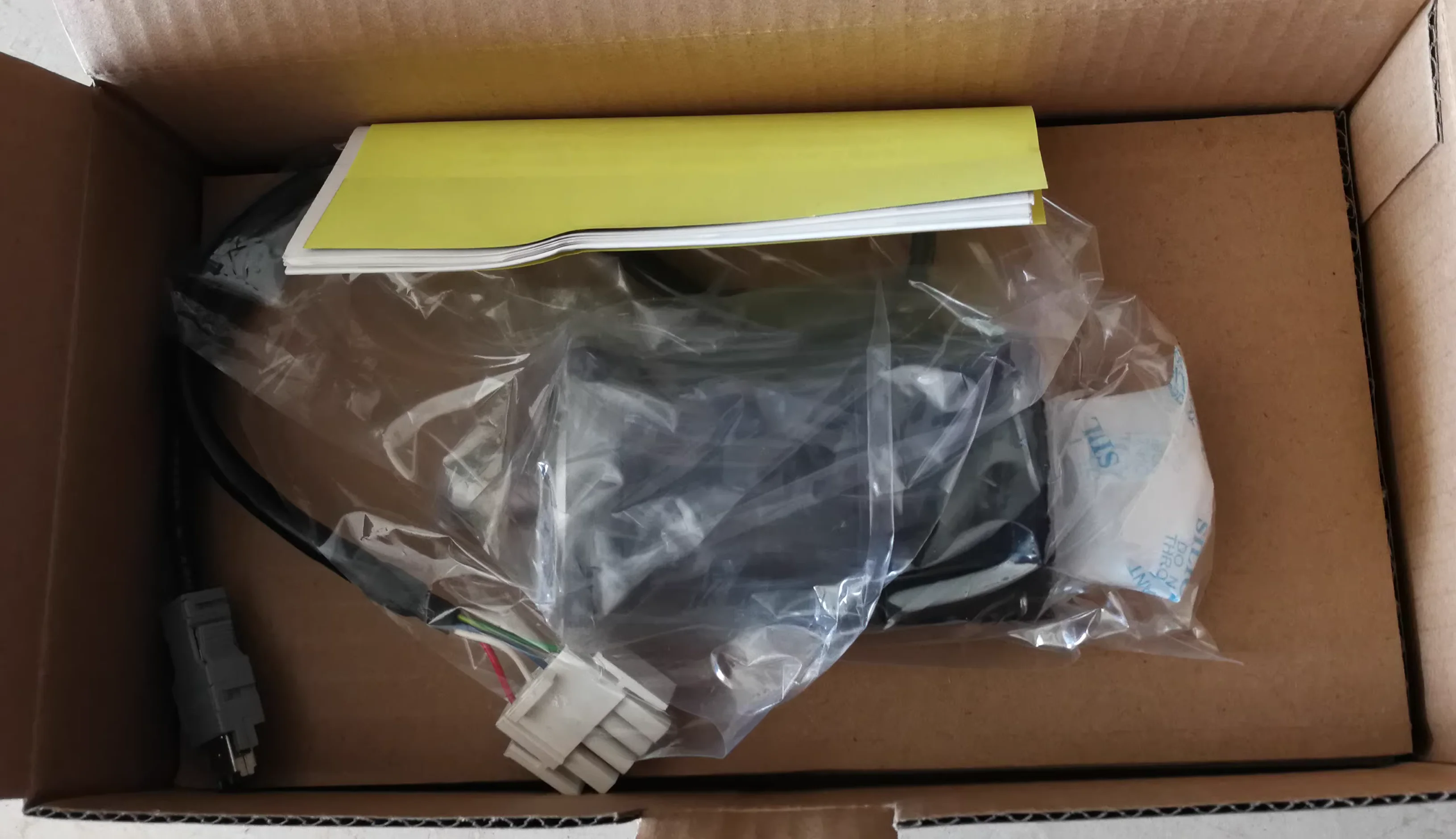 Brand New SGMAH-02A1A21 Servo Motor，In Stock，SGMAH 02A1A21