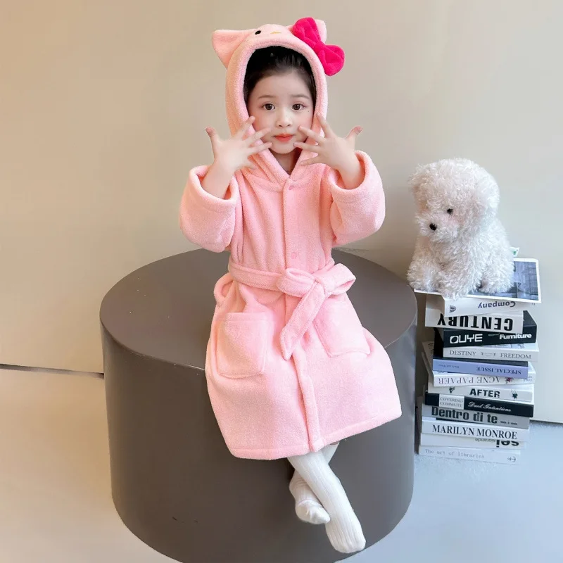 

Пижамы для девочек Hello Kitty, халат, детская одежда, детская одежда для отдыха, милая осенне-зимняя новая ночная рубашка с капюшоном