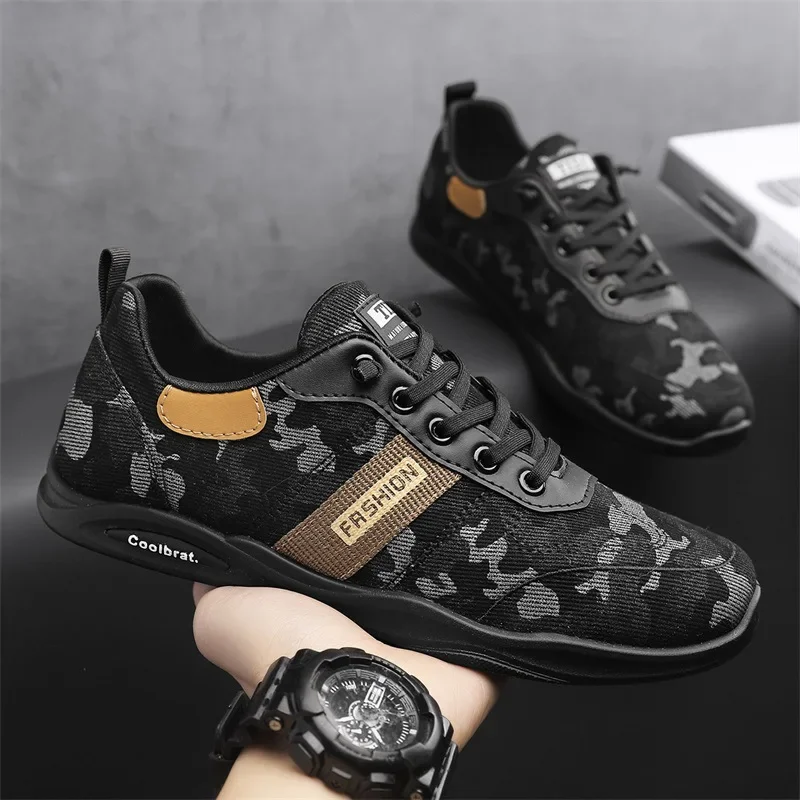 

Men Camouflage Casual Shoes Lace-up Lightweight Sneakers for Men Classic Flats Breathable Men's Running Shoes Tenis Masculino