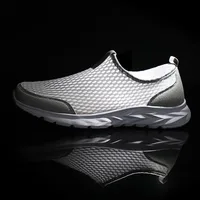2025 nouvelles chaussures hommes mocassins léger marche respirant été chaussures décontractées confortables hommes baskets Zapatillas Hombre Plus 2