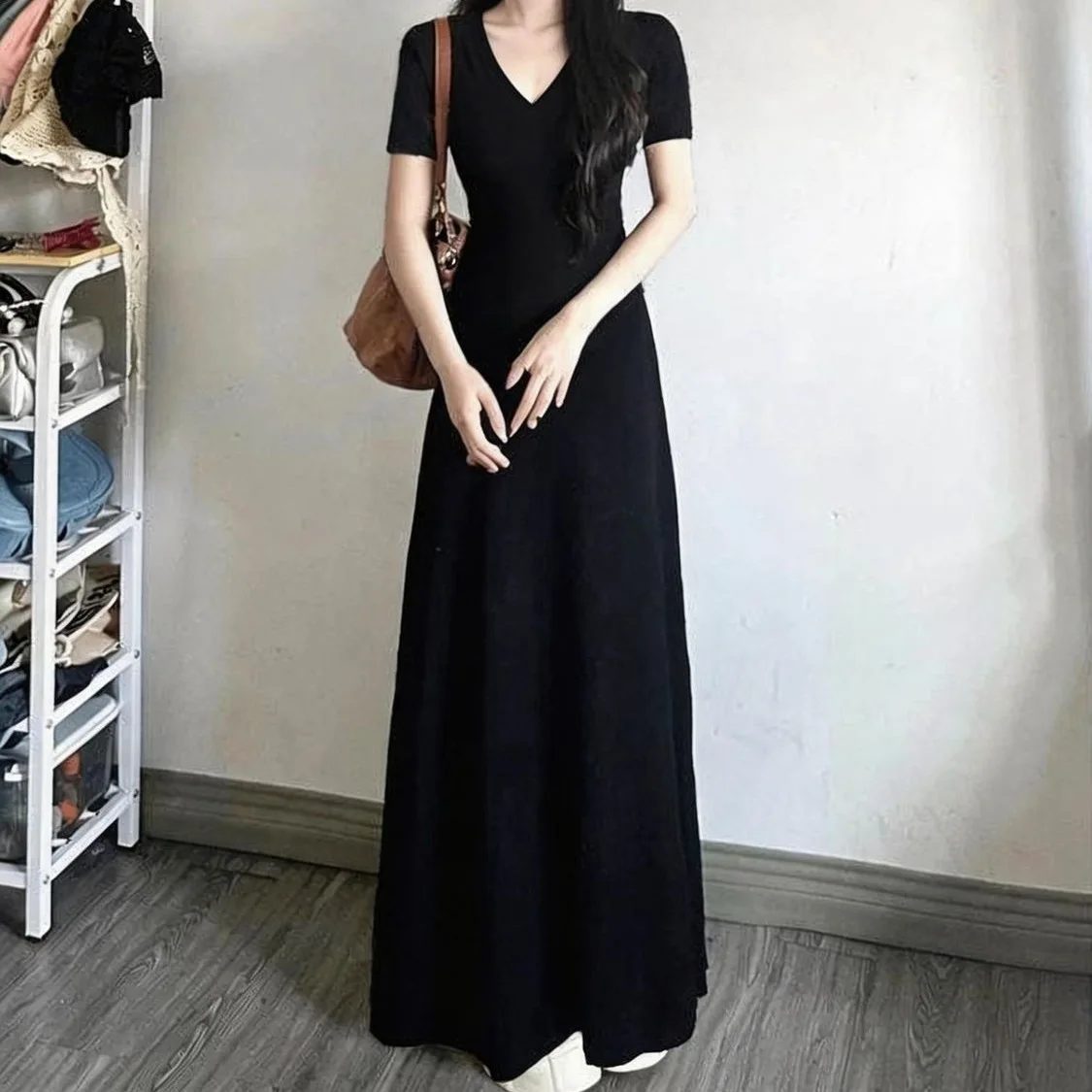 High Quality Cotton Spring Summer Short Sleeve Women's Dress Korean Style V-Neck Slimming Inner Wear Black Elegant New Model