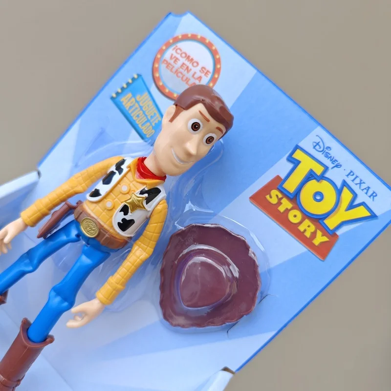 Toy Story 3 การ์ตูน Buzz Lightyear Woody อะนิเมะเดสก์ท็อปชุดเครื่องประดับเด็กสะสมตุ๊กตา Surprise วันหยุดของขวัญ
