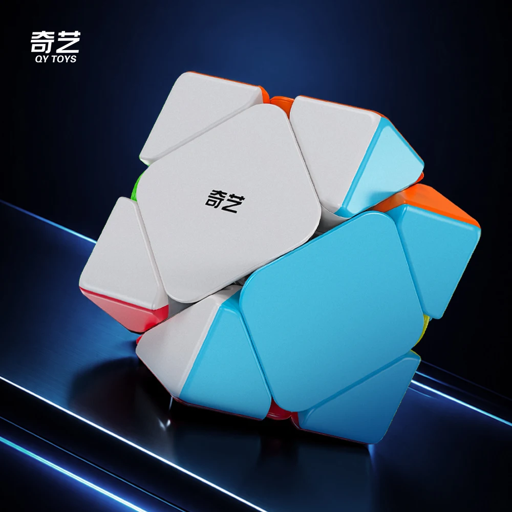 [JudyCube] QiYi Warrior Skewb V2 Magic Cube Puzzle Toy Qiyi Skewb Stickerless Professional Fidget Toys Children's Gift