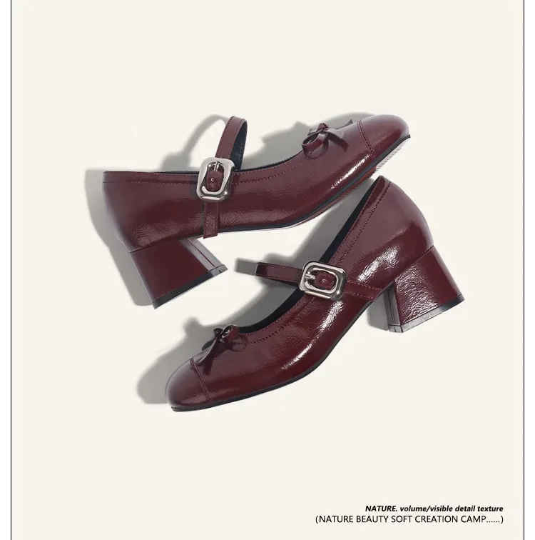 Francia Marie Jane's 2025 Primavera y otoño nuevos tacones altos de tacón grueso con punta redonda en forma de lazo, un solo zapato con un estilo de barra