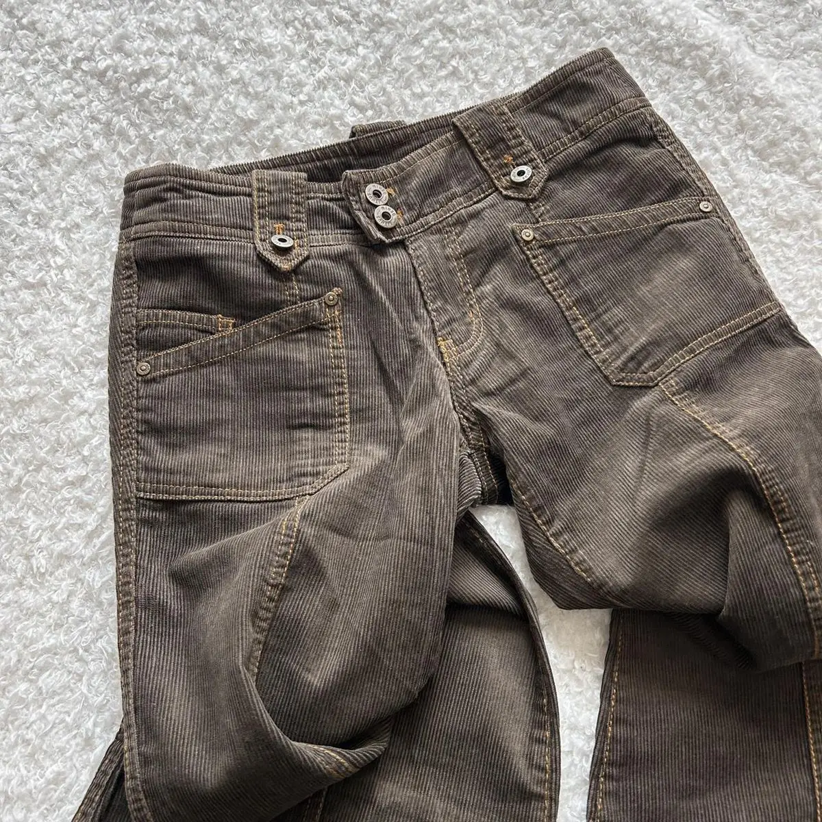 Y2K Harajuku Retro Brown Wide Leg Flare Jeans Womens Low Rise Multi Pocket Cargo Jeans Gothic Casual Fashion Sexy Slim Fit Jeans 5 Y2K Harajuku Retro Brown Wide Leg Flare Jeans Womens Low Rise Multi Pocket Cargo Jeans Gothic Casual Fashion Sexy Slim Fit Jeans 5