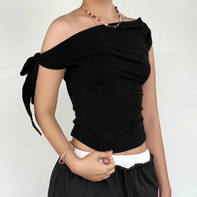 Nice 2025 Women'S Summer Ins Style New Shrink Pleated One-Shoulder Crop Top Backless Twist Tie Asymmetric T-Shirt Casual Top