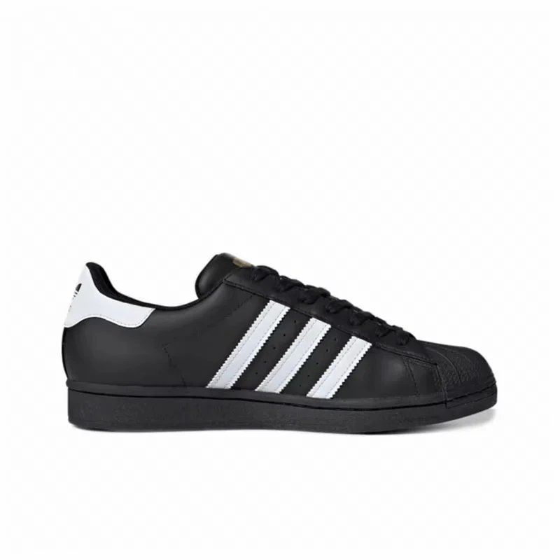 Adidas Originals Superstar Adv Men and Women Skateboarding Shoes Wear-resistant Low-top Skateboarding Shoes Black and White