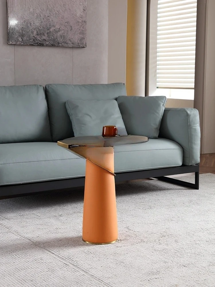 

Итальянский светлый роскошный стеклянный диван для гостиной, край нескольких современных минималистичных дизайнерских креативных круглых углов, несколько