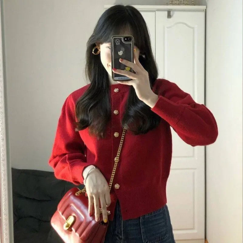 Knitted Cardigan Women Buttons O-neck Long Sleeve Retro High-end Red Sweaters Design Cropped Tops Korean Popular Streetwear New