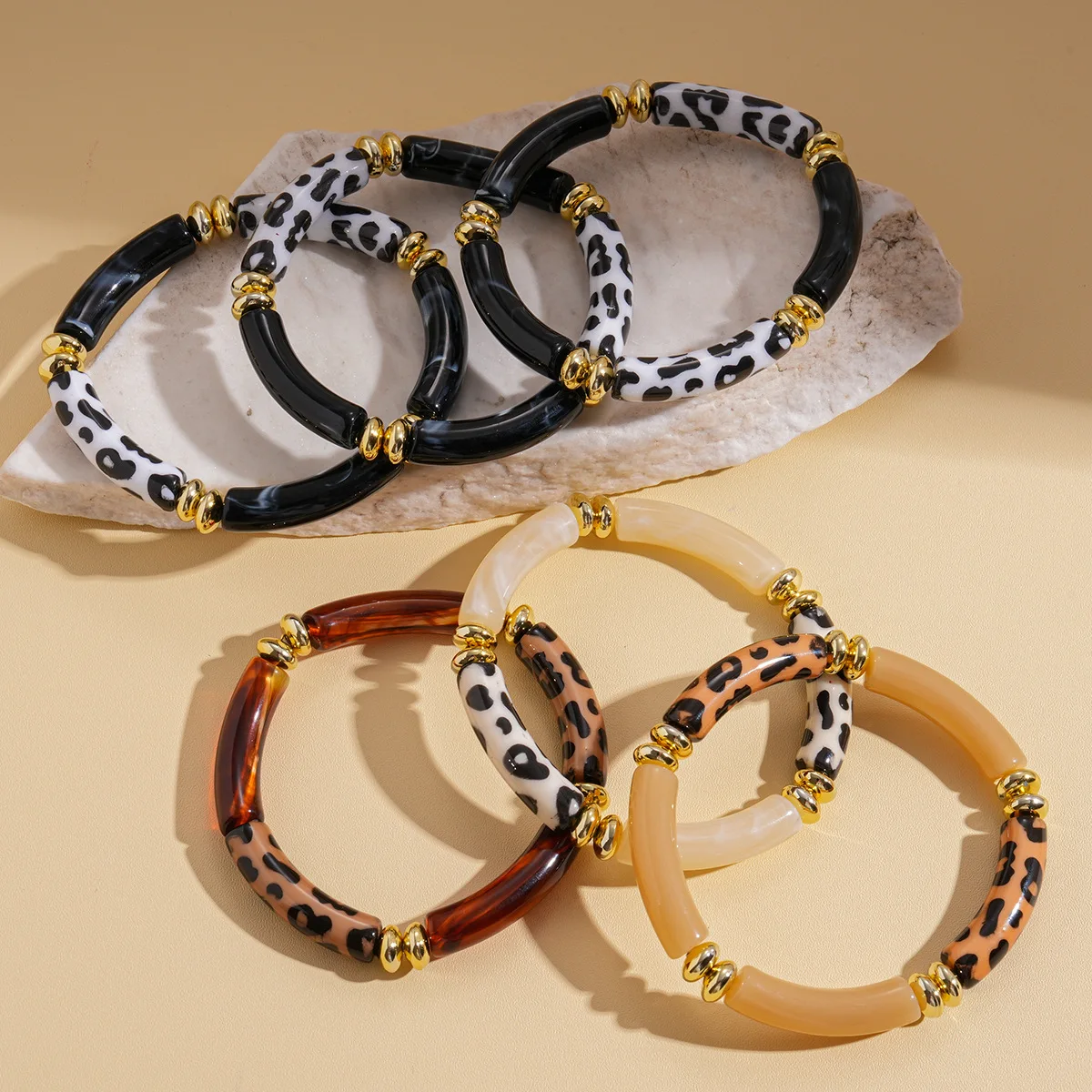 3pcs/bag Leopard Print Acrylic Bangle Set Neutral Toned Leopard Lion Animals Stripe Men Women Lover Bracelets For Retro Outfits