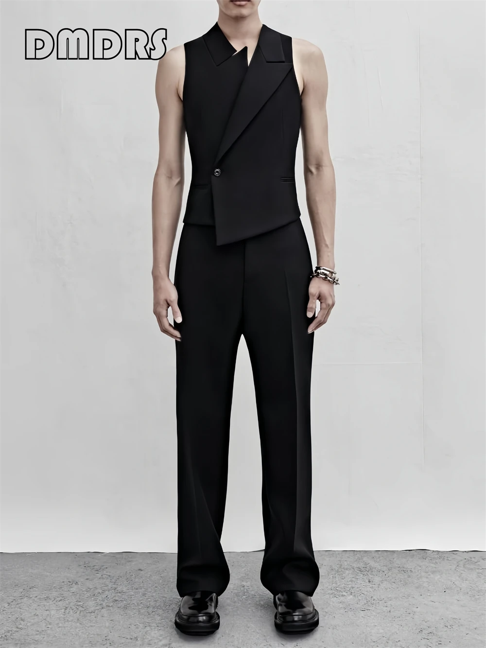 

Mens Slim Fitting Vestcoat Pants Set, One Button Custom Fit Vest with Trousers, Fashionable 2-Piece Vest Coat Set