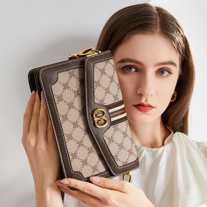 

Классические модные сумки для подгузников для женщин: лучшая кожаная сумка-тоут большой вместимости, элегантная, простая, винтажная, стильная сумка через плечо для повседневного использования.