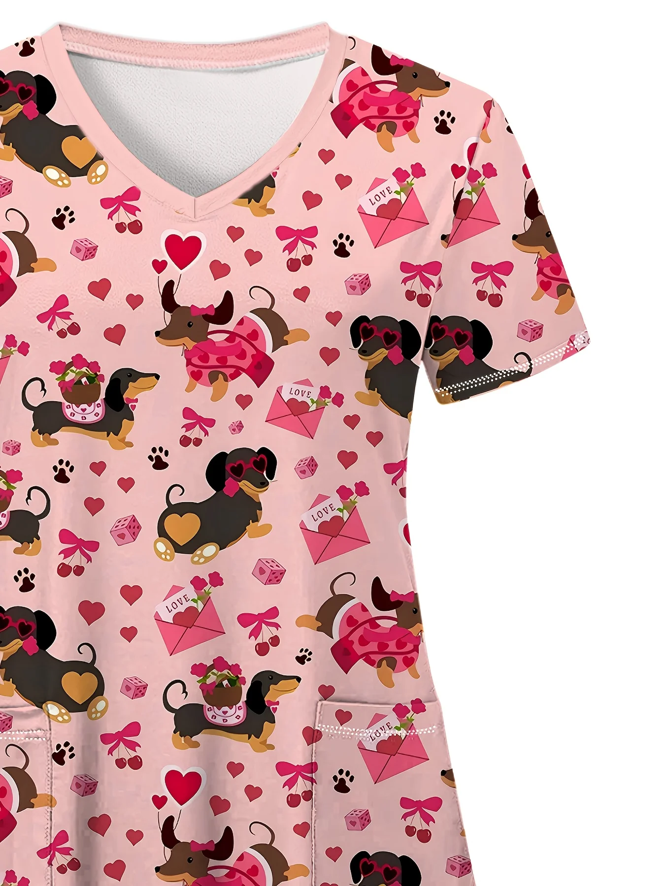 بلوزة نسائية لطيفة بطباعة Dachshund ورقبة على شكل حرف V وأكمام قصيرة مع تصميم بطباعة مخالب على شكل قلب وجيوب مثالية للممرضات ملابس الصيف