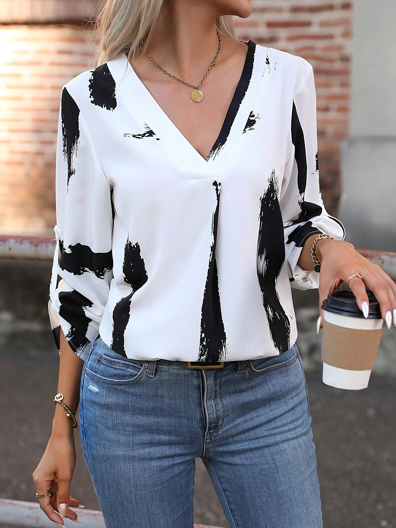 

Новое поступление весны/лета: модный минималистичный черно-белый элегантный топ с длинными рукавами