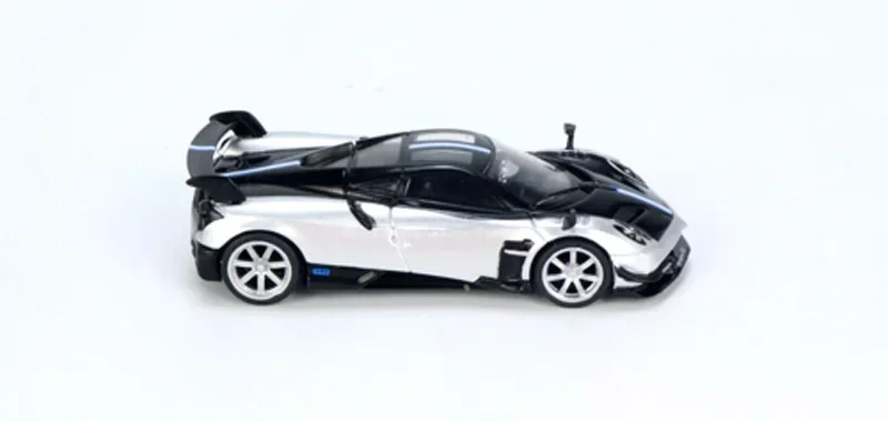 Tarmac Works TW 1:64 Pagani Flower Die cast alloy car model collection gift