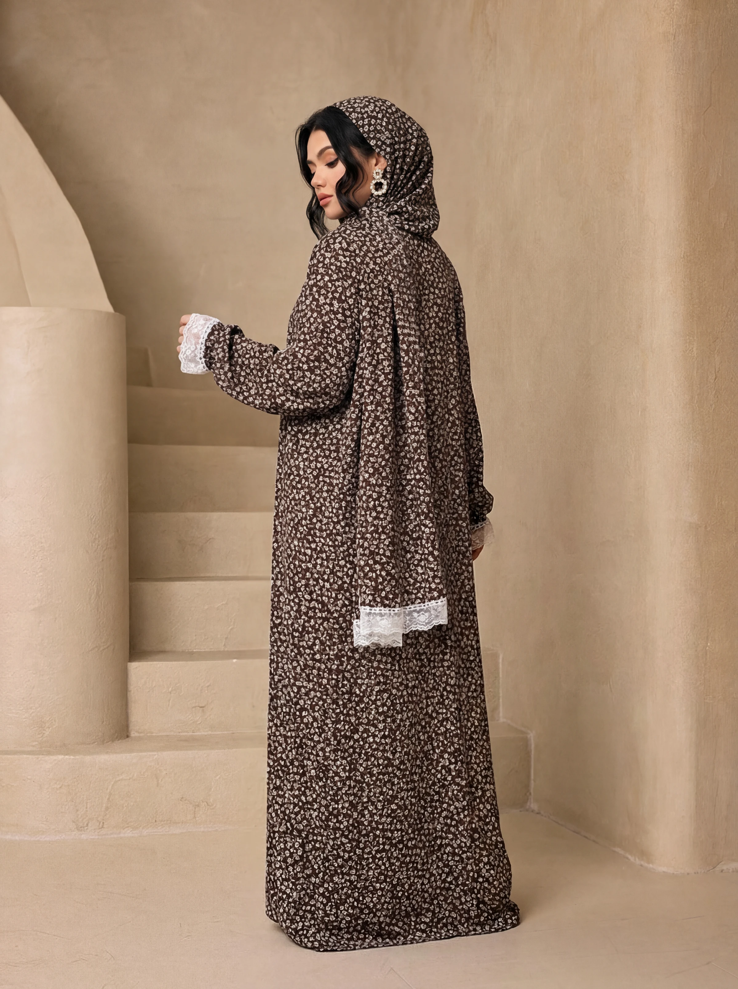 Set Abaya Bunga-bunga Kecil 3 - Ascot Neck Scarf ulasan dan harga