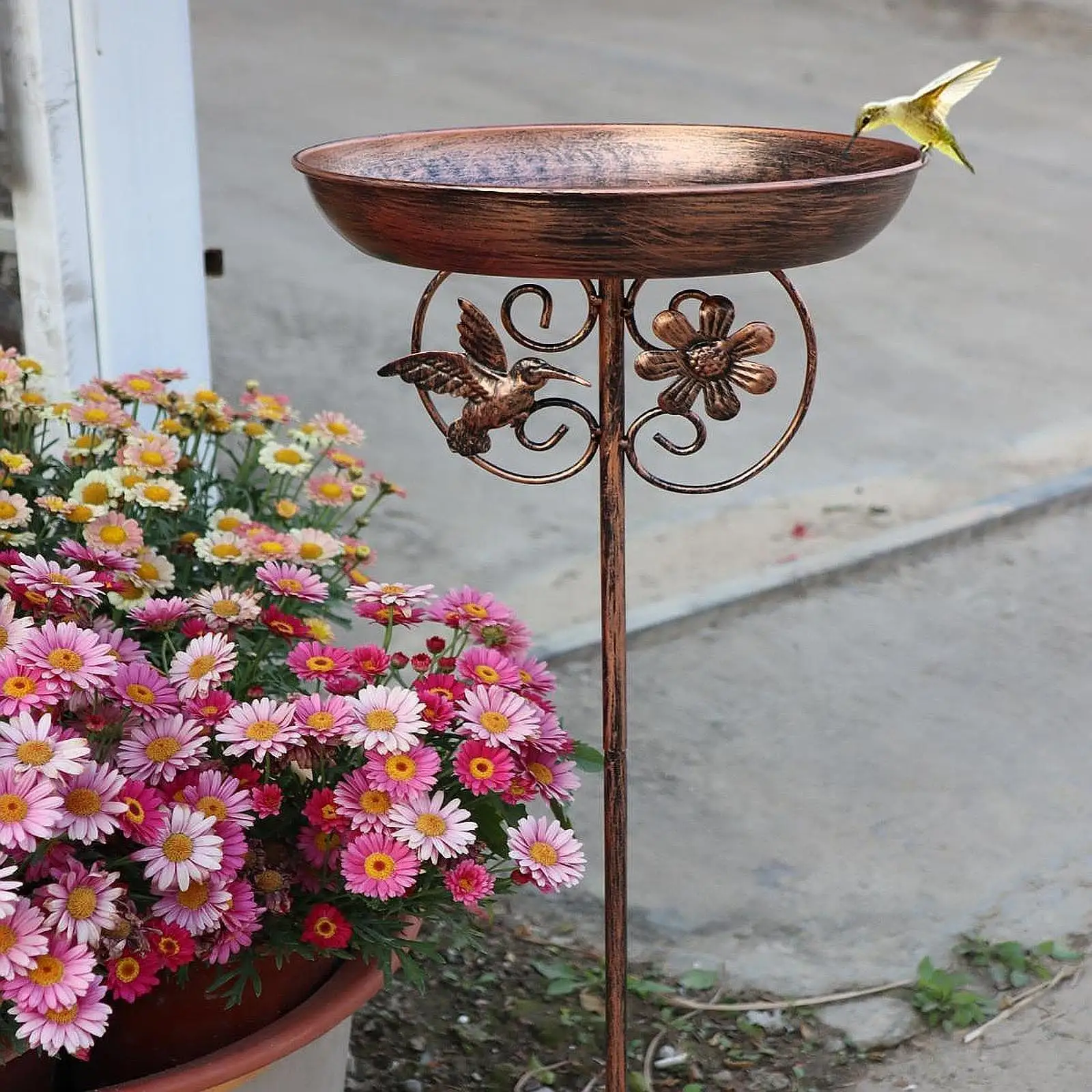 

Bird Bath Bowl Yard Attracting Birds Outdoor Bird Feeder Tray with Stake