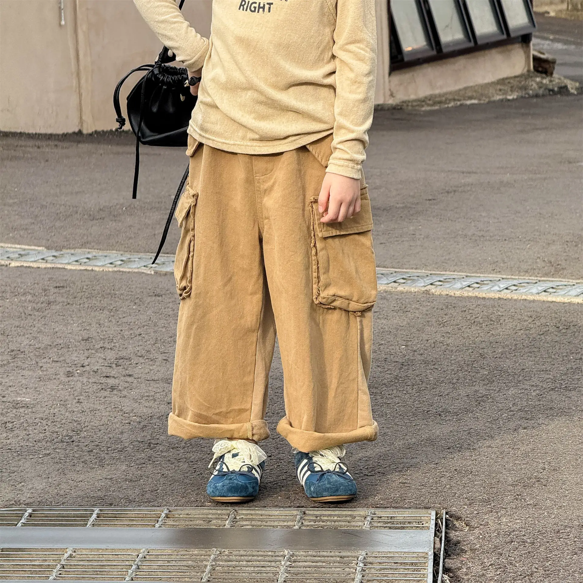 

2026 Spring New Children Casual Pants Cotton Girls Splicing Pocket Trousers Baby Boys Solid Loose Cargo Pants Kids Clothes