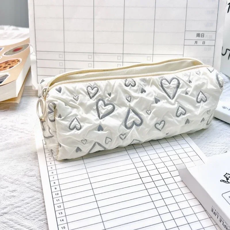 

Cute Heart Shape Pencil Case Girl Portable Pen Bags Stationery Large Capacity Organizer Kawaii School Supplies Korean Makeup Bag