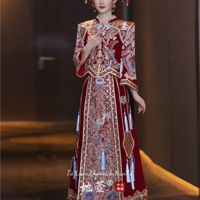 신부를 위한 새로운 중국풍 웨딩드레스, 고급스럽고 우아한 의상