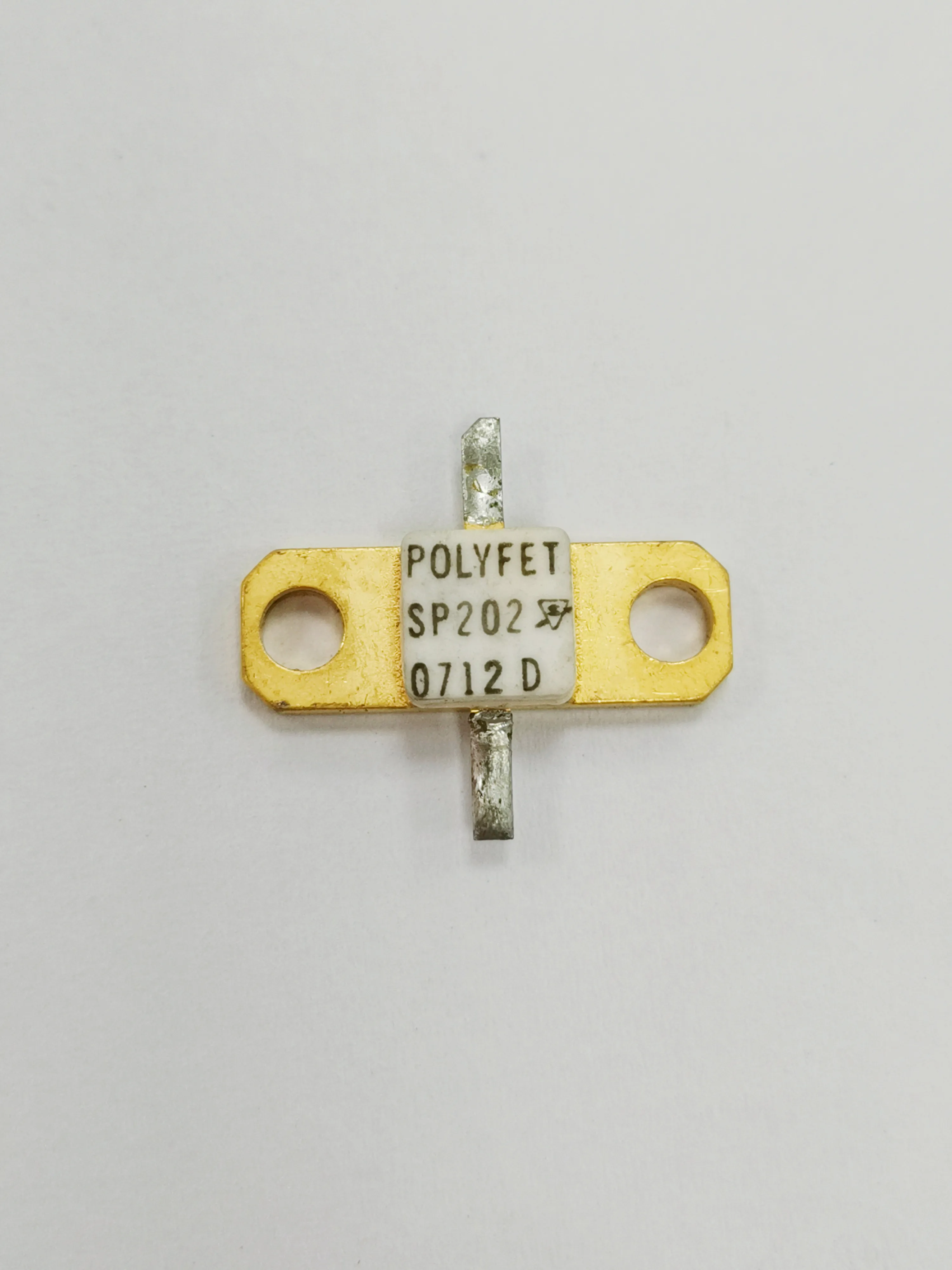 وحدة مضخم صوت أنبوب الطاقة RF ، مقاوم أوم ومكثف ، MRF7S21150H ، سعر وحدة واحدة بما في ذلك الضرائب