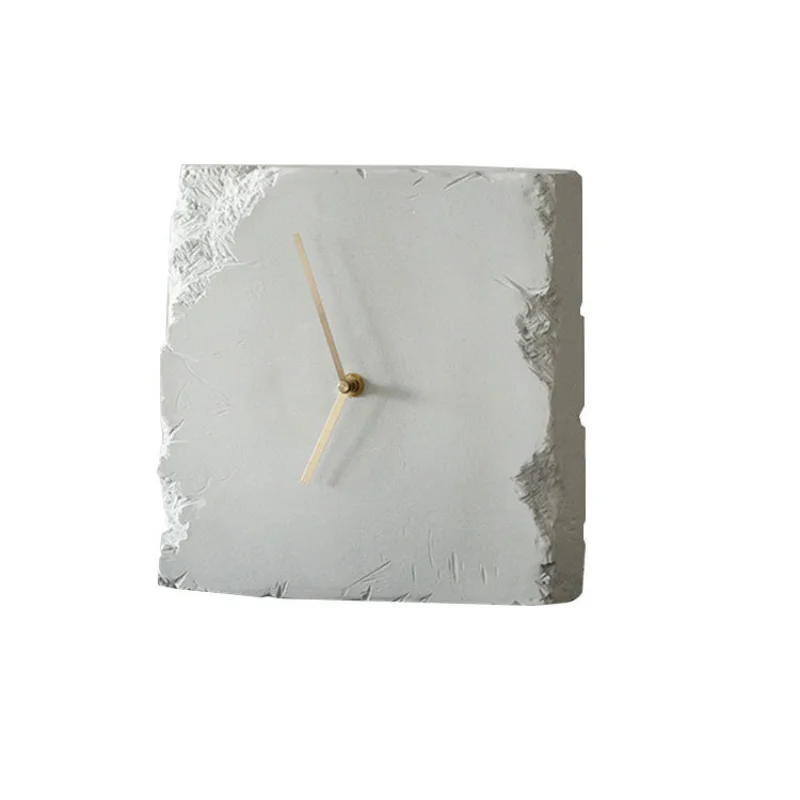 

Simple creative retro broken clock brick clock ornament living room office decoration