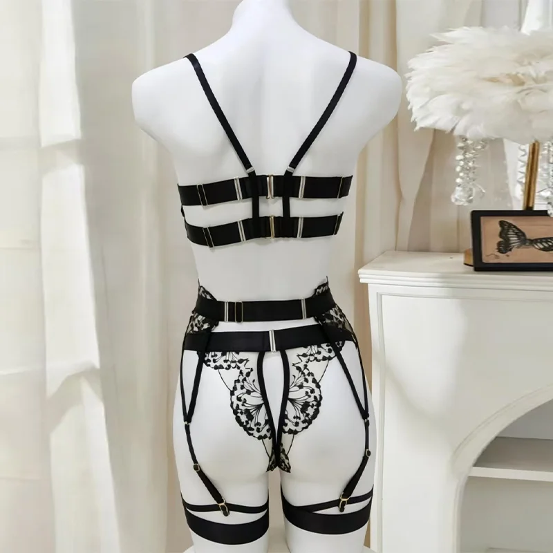Conjunto de lencería sexy para mujer con encaje y diseño floral, de corte ultrafino, con sujetador de escote en V, liguero, tanga y tiras para las piernas, de ajuste ceñido.