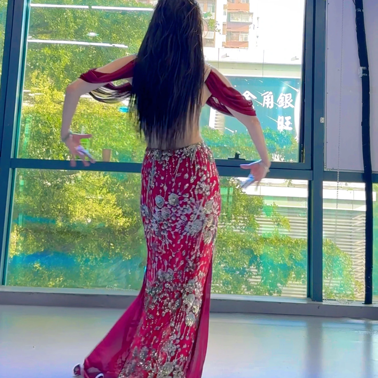2025 traje de dança do ventre terno personalizado high-end lantejoulas borla desempenho conjunto para roupa de competição de dança oriental feminina
