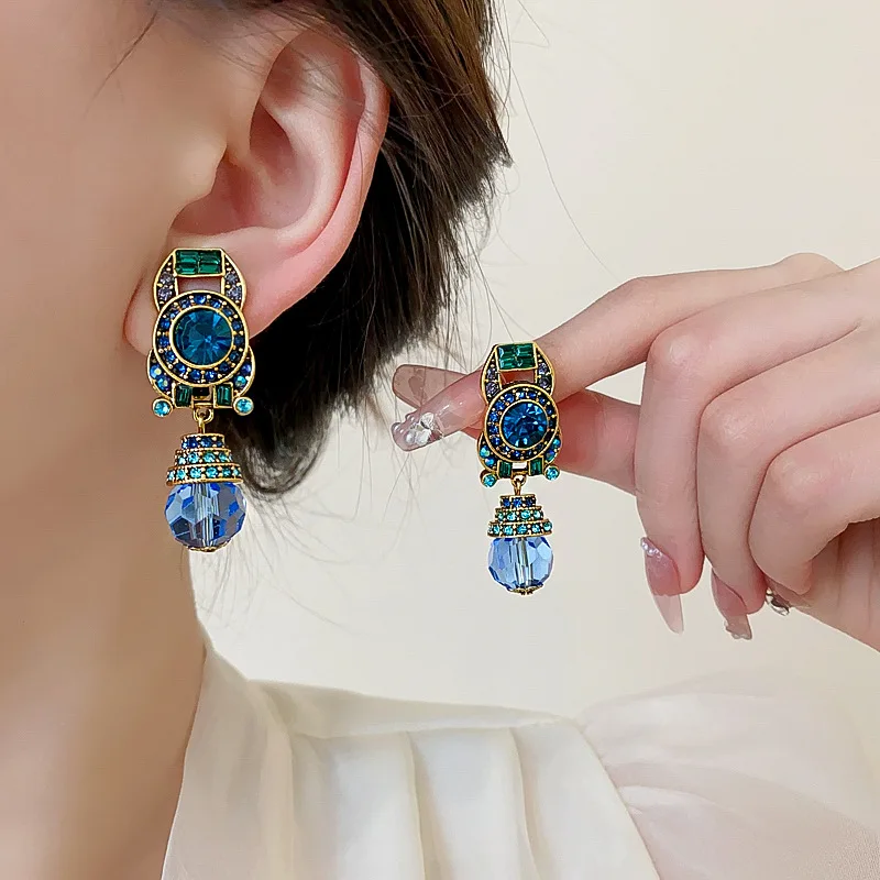 Lifefontier Luxury Palace Blue Rhinestone Big Clip On Earrings For Women Vintage Geometric Crystal Non Pierced Earring Jewelry