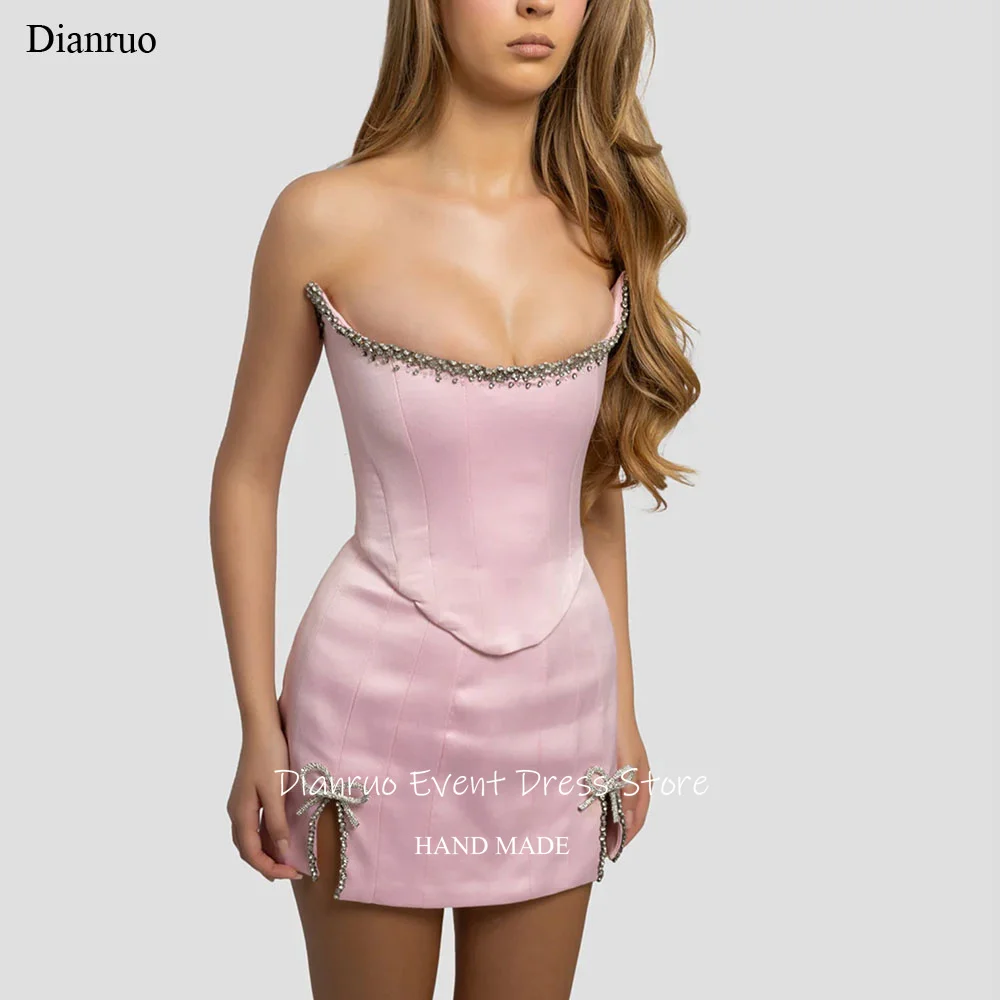 ชุดราตรีงานพรอมสั้นแบบมีคริสตัลวิบวับ ดีไซน์หรูหรา แขนกุด คอทรงเรือ  รุ่น Dianruo Satin  สามารถสั่งตัดได้