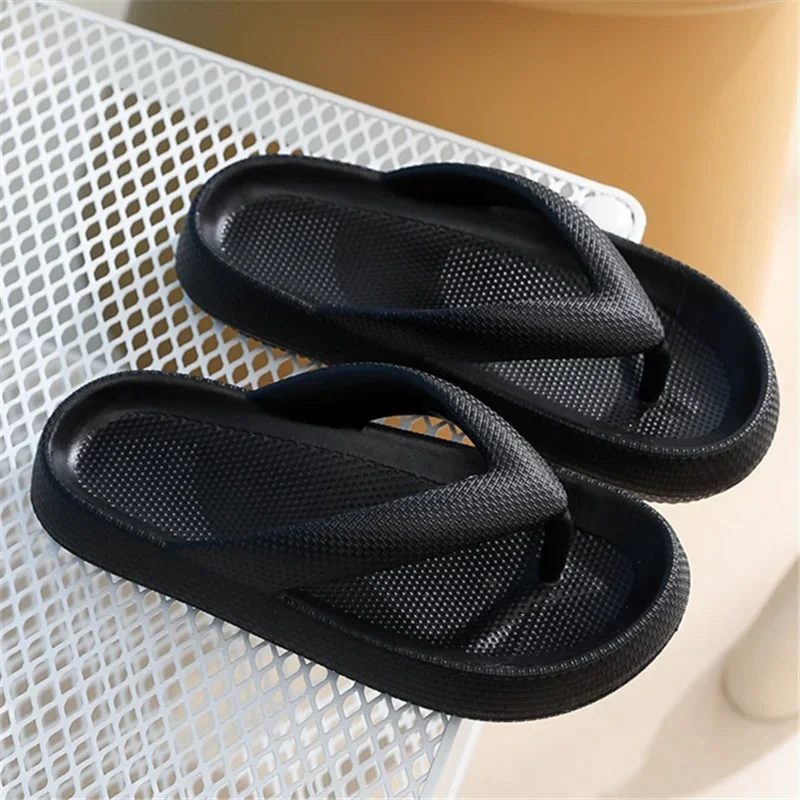 Luxury Men's Flip Flops Non Slip Outdoor Slippers Summer Soft Soled Bathroom Slippers Couple Casual Thick Soled Oversized Shoes