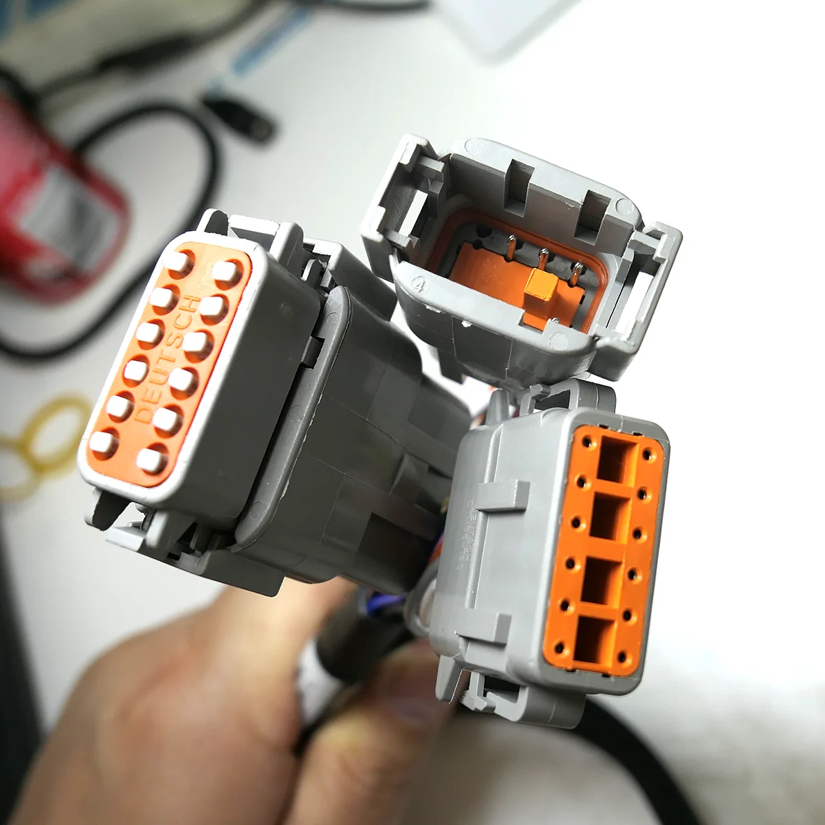 เพิ่มประสิทธิภาพทางการเกษตร: สายข้อมูล75741สำหรับการเชื่อมต่อ CFX-750 FM-750จอภาพ