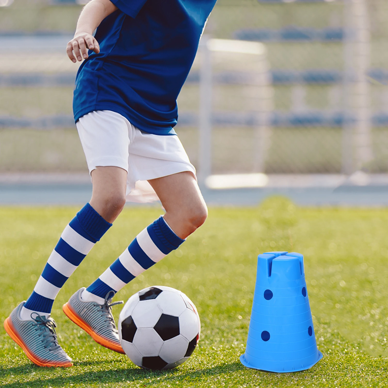 

2 pcs Small Training Cones For Soccer Basketball Sports Marker Stackable Hurdles 'S Safety Plastic Sport Cones Obstacle