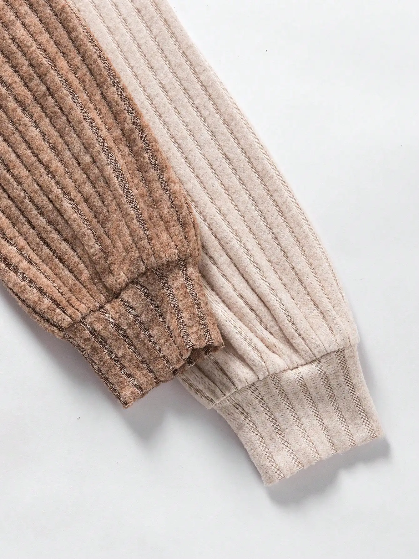 BWQ 2 peças de macacão de malha listrada com gola alta de cor sólida