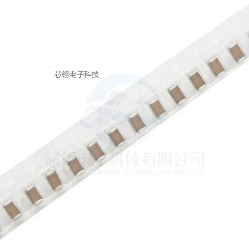 100pcs/lot 1206 Chip capacitance 100PF/220PF/470PF/680PF/1/2.2/3.3/4.7/10/22/47UF Fixed capacitor