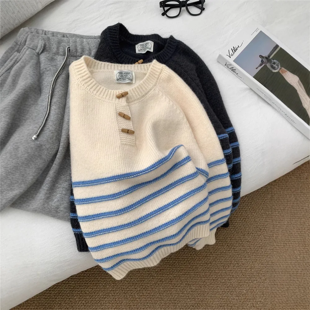 Wooden Button Striped Wool Knit Sweater For Women Raglan Sleeves Round Neck Pullover Sweater,