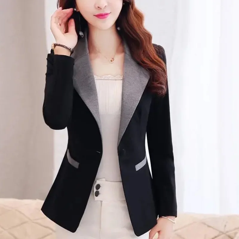 Fashion Lapel Button Pockets All-match Blazer Women\'s Clothing 2023 Autumn New Casual Tops Loose Commute Blazers