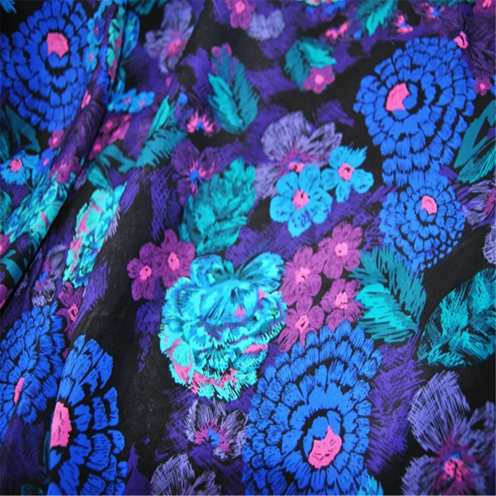 Unique Color Floral Design Comfortable Feeling Promotion Price Silk Crepe De Chine Fabric for Wedding Dress