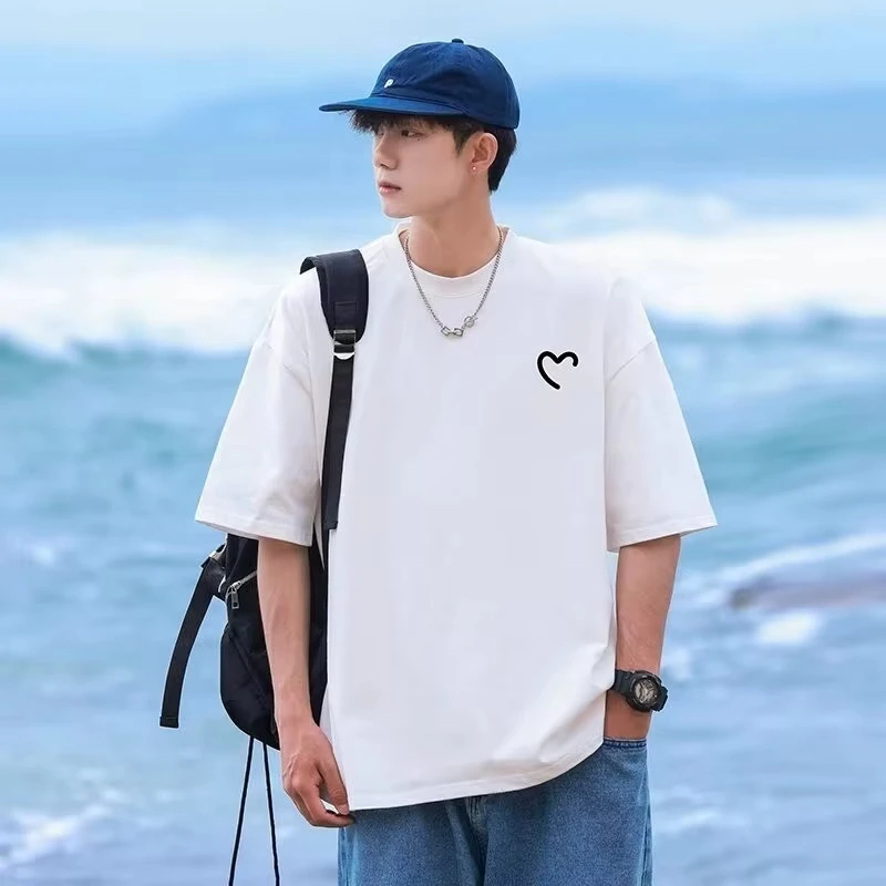 Trendy Y2K Smiley Red Heart Graphic T-Shirt Men Women Dripping Outline Heart Print O-Neck Short Sleeve Tee Casual Streetwear Top