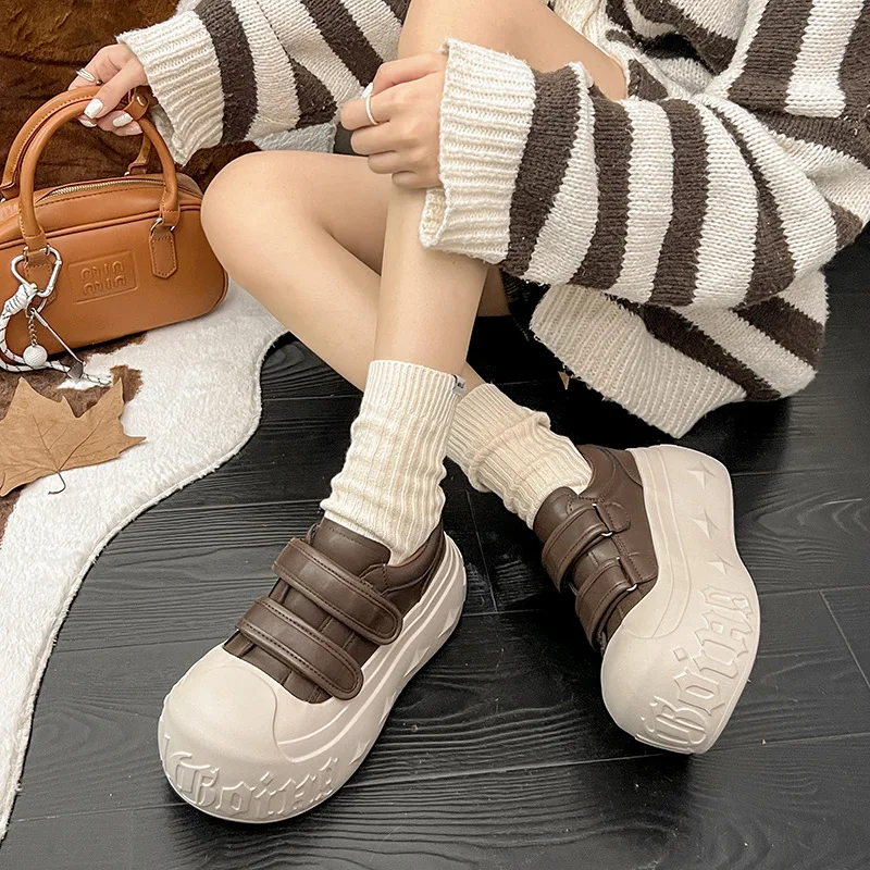 

2025Autumn New Small Size European Style Magic Tape Thick Sole Vintage Bread Shoes Height Increasing Platform Shoes Casual Shoes