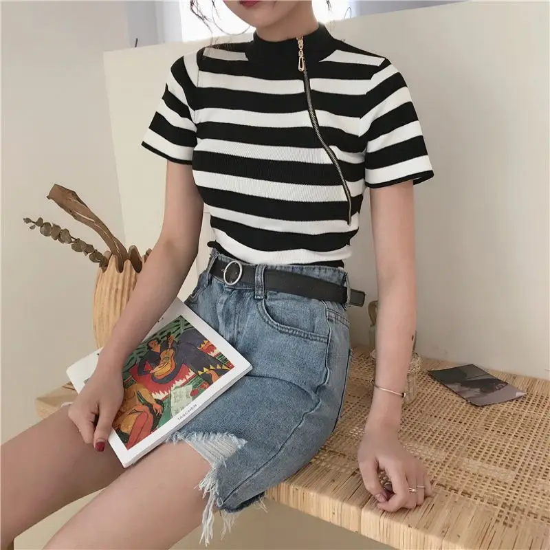 Chic CHIC Stand-up Collar Diagonal Zipper Slim Short Sleeve Knitted Bottom Shirt Top Female Color Striped T-shirt