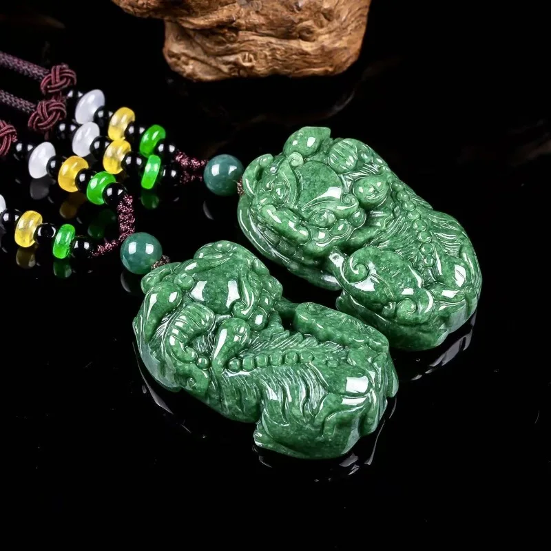 1PC Natural Real Green Emerald Overlord Sycee Pixiu Luxurious Pendant Necklace Jewelry Charm Designer Luxury Vintage Certificate