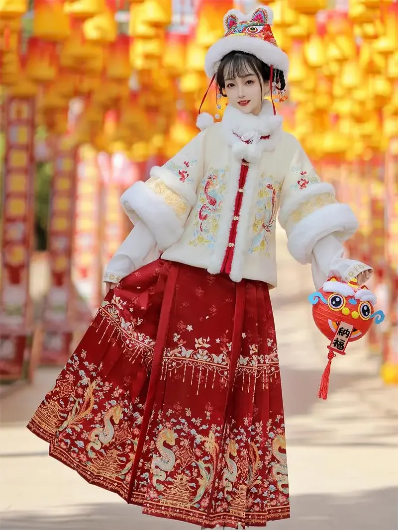 

Ming-made Hanfu Women's Autumn and Winter Improved Thickened New Year's Clothing Horse Face Skirt Ancient Clothing