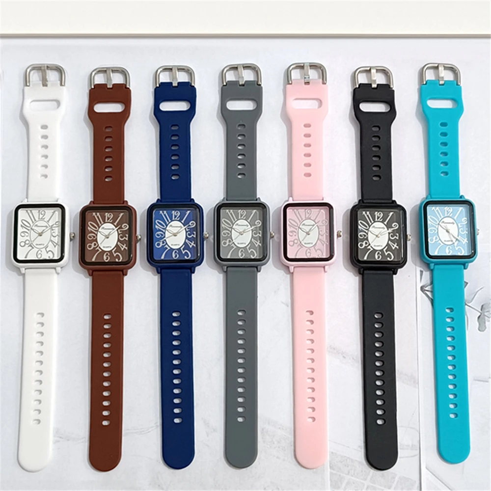 Minimalista Señoras Deportes Marca Relojes Moda Figuras cuadradas Mujeres Reloj de cuarzo Gris cinta de silicona a juego Relojes de pulsera de vestir