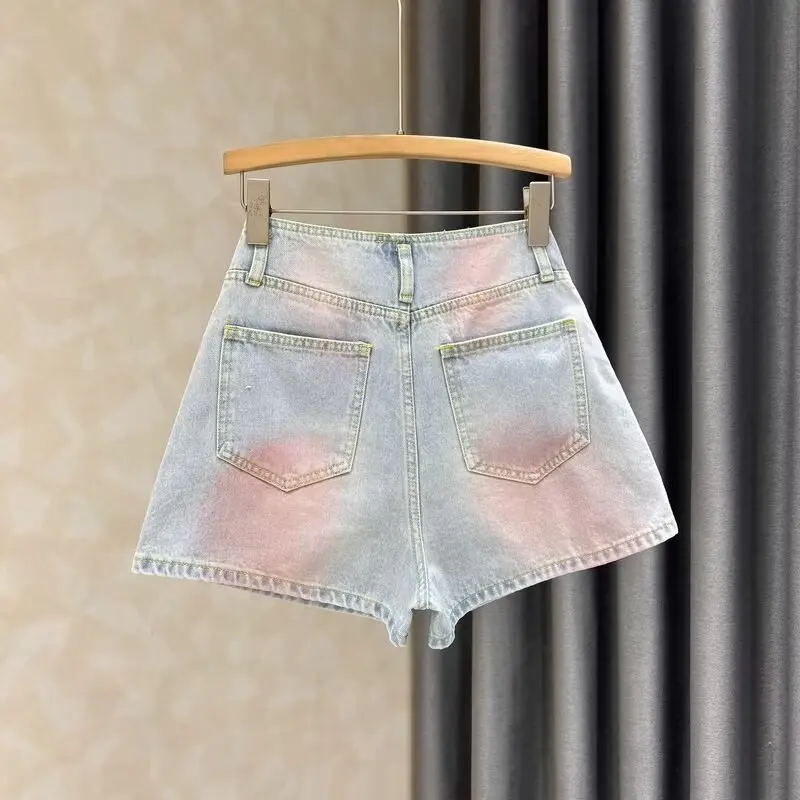 Tie-dyed blush gradient denim shorts women\'s summer new versatile design sense niche high waist wide-leg pants A hot pants