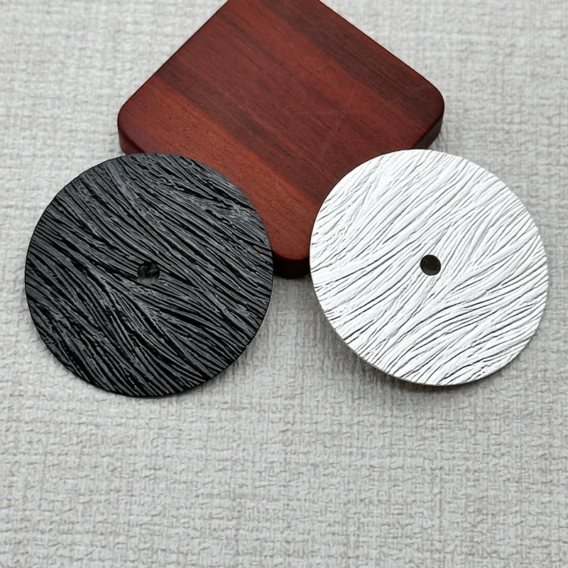 

28.5mm Dial With Water Ripple Pattern Compatible With SKX007 NH35 NH36 NH38 7S26 Automatic Movements Matte Dial Replacement