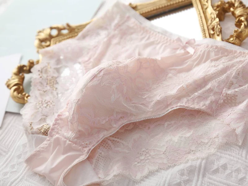 Men's Sexy Briefs Middle Waist Lace Bow See Through Underwear Pouch Panties Breathable Cross-dressing Sexy Lace Briefs